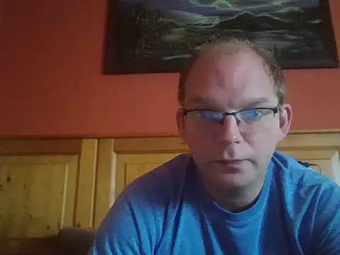 Rado2812 online show from 10/05/25, 08:01