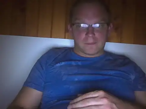 Rado2812 online show from 10/06/25, 07:00