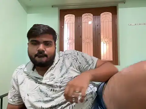 Snapshot of Romeo_Sam2 chatting on 10/11/25, 07:18 Romeo Sam2 online show from 10/11/25, 07:18