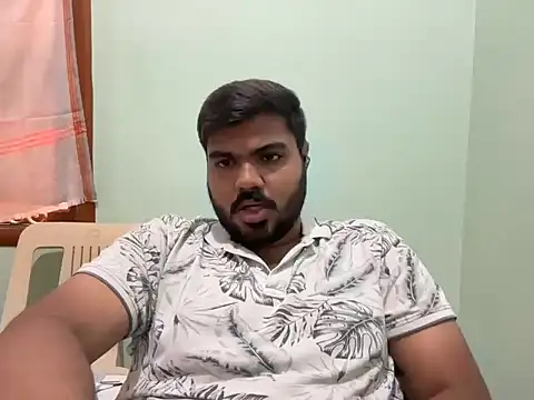 Romeo Sam2 online show from 11/06/25, 04:46