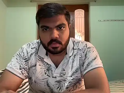 Romeo Sam2 online show from 11/14/25, 05:28