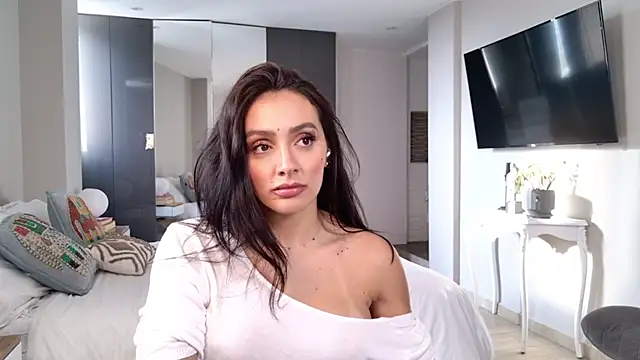 Milana De online show from 03/05/26, 10:17