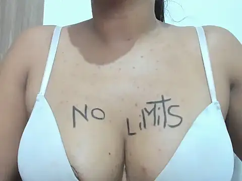 Valentinahot7 online show from 10/01/25, 09:15