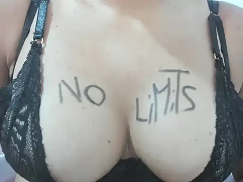 Valentinahot7 online show from 11/27/25, 01:02