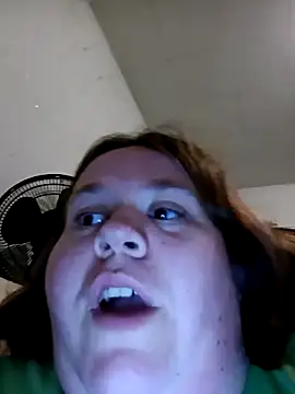 Snapshot of kittytightholes chatting on 10/15/25, 02:55 kittytightholes online show from 10/15/25, 02:55