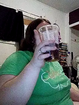 Snapshot of kittytightholes chatting on 10/17/25, 01:09 kittytightholes online show from 10/17/25, 01:09