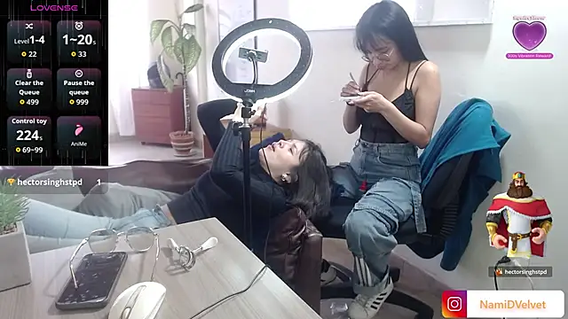 NamiDVelvet online show from 10/23/25, 08:07