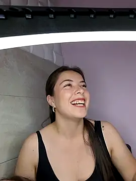 EmmaValencia  online show from 10/25/25, 09:31