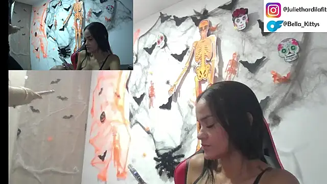 kittybella34 online show from 10/07/25, 09:12
