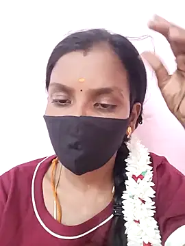 Tamil Monika online show from 10/11/25, 10:14