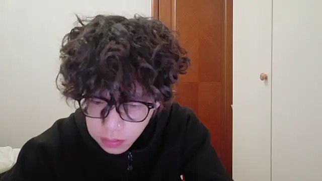 hangzi-0011 online show from 10/24/25, 07:27