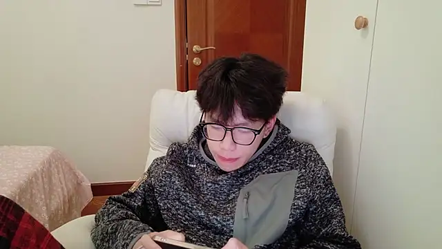 hangzi-0011 online show from 11/13/25, 06:01