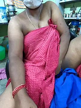 Snapshot of Tamilselviroja- chatting on 10/05/25, 04:16 Tamilselviroja- online show from 10/05/25, 04:16