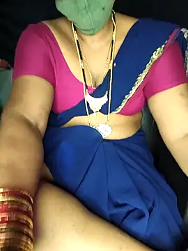 Snapshot of Tamilselviroja- chatting on 10/09/25, 04:16 Tamilselviroja- online show from 10/09/25, 04:16