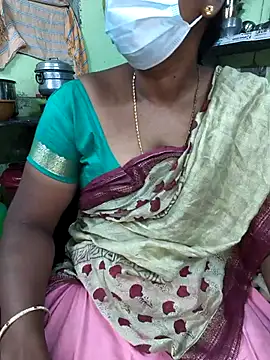 Snapshot of Tamilselviroja- chatting on 10/21/25, 03:57 Tamilselviroja- online show from 10/21/25, 03:57
