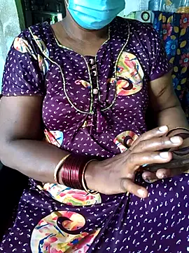 Snapshot of Tamilselviroja- chatting on 06/24/26, 02:54 Tamilselviroja- online show from 06/24/26, 02:54