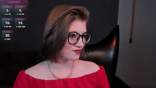 Snapshot of CathyAdams chatting on 05/08/26, 07:14 CathyAdams online show from 05/08/26, 07:14