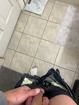 littleguybigdick1564 online show from 11/22/25, 11:37