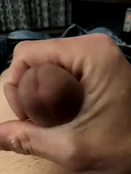 littleguybigdick1564 online show from 11/28/25, 01:03