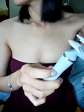 BiCute688 online show from 11/06/25, 06:58