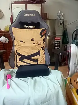 Snapshot of BiCute688 chatting on 01/15/26, 06:33 BiCute688 online show from 01/15/26, 06:33