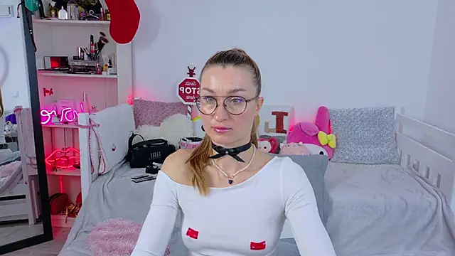 MysticRoxanne online show from 12/02/25, 08:30