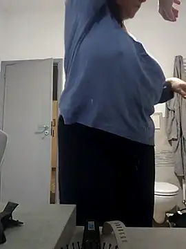 sexyguenda online show from 02/12/26, 07:42