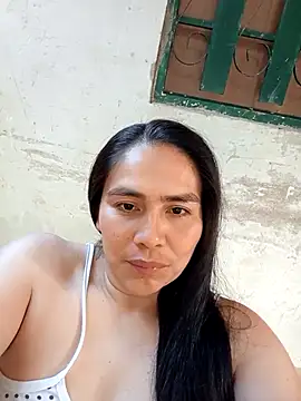 Snapshot of single-mother-indecent- chatting on 10/24/25, 11:39 single-mother-indecent- online show from 10/24/25, 11:39