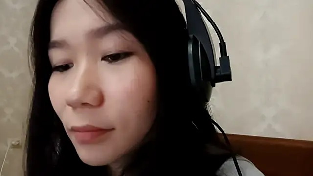 Snapshot of YukiShaapan chatting on 10/08/25, 10:13 YukiShaapan online show from 10/08/25, 10:13