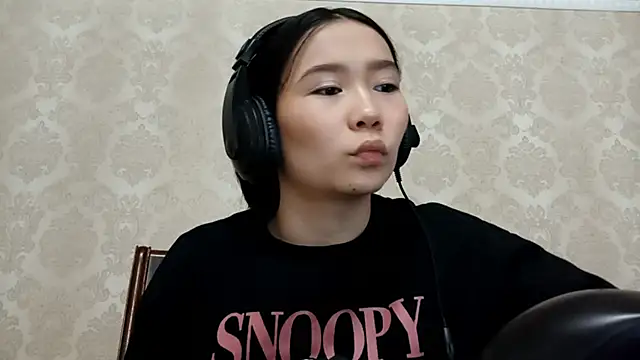 Snapshot of YukiShaapan chatting on 10/19/25, 10:16 YukiShaapan online show from 10/19/25, 10:16