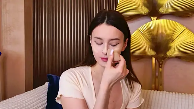 EvaSwen online show from 04/05/26, 10:45