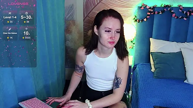 Kendal foxy online show from 10/21/25, 05:35