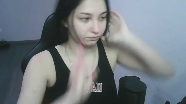 meow woem online show from 11/06/25, 07:42