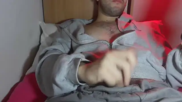 cazzo18cm3 online show from 12/19/25, 05:53