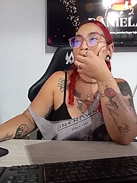 rojita-rojita online show from 11/04/25, 05:17