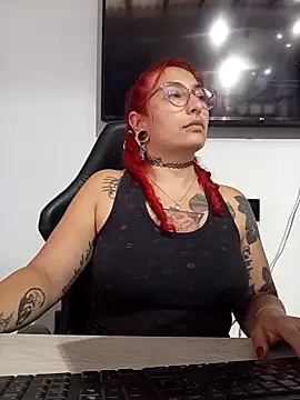 rojita-rojita online show from 11/26/25, 10:33