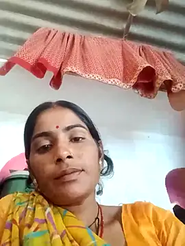 Snapshot of Maya_Rajput5 chatting on 10/11/25, 05:17 Maya Rajput5 online show from 10/11/25, 05:17