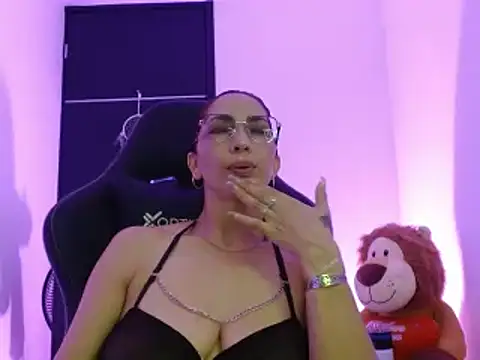 Angel blackhot online show from 03/03/26, 02:28