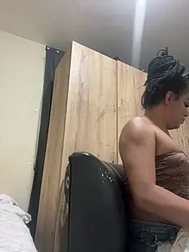 RobertaxGutierrez online show from 03/24/26, 04:50