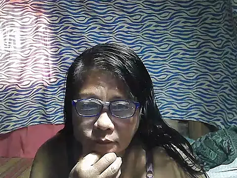 joy cute online show from 10/18/25, 01:08