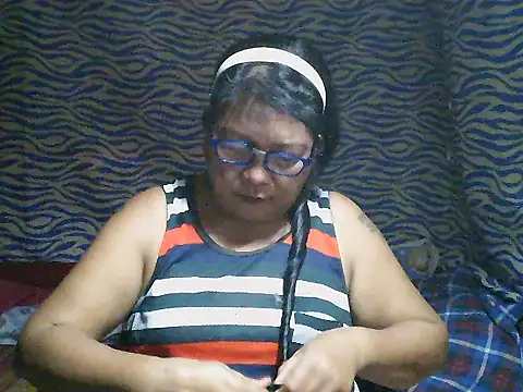 joy cute online show from 11/01/25, 07:32