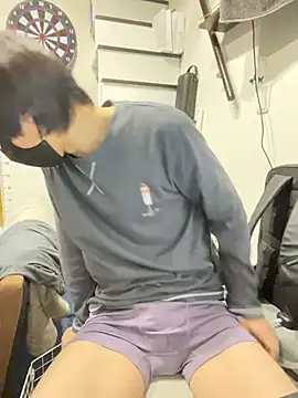 mikan kun st online show from 12/16/25, 12:15