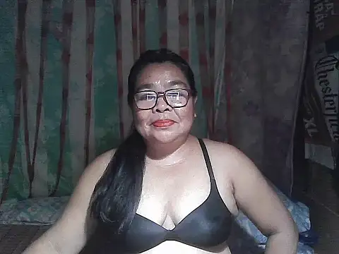 Snapshot of cris_tita chatting on 04/02/26, 10:57 cris tita online show from 04/02/26, 10:57