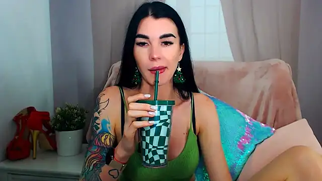 SofiiaBeauty online show from 12/16/25, 08:14