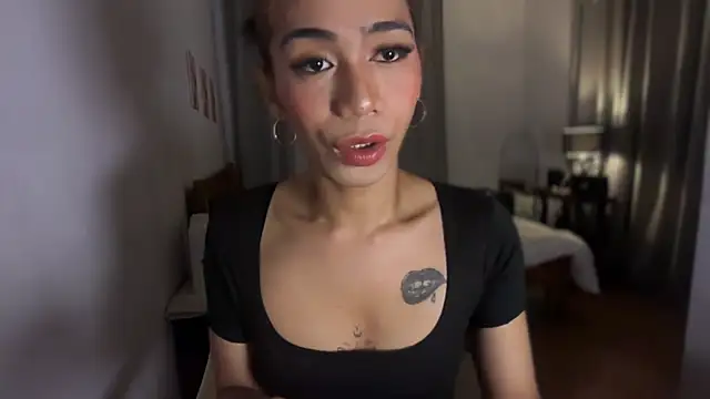 TsManikaXx online show from 04/03/26, 12:47