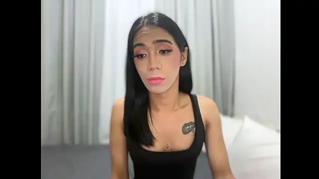 TsManikaXx online show from 07/17/26, 10:33