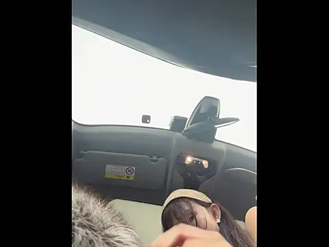 Snapshot of xiaowan_x chatting on 02/18/26, 06:31 xiaowan x online show from 02/18/26, 06:31