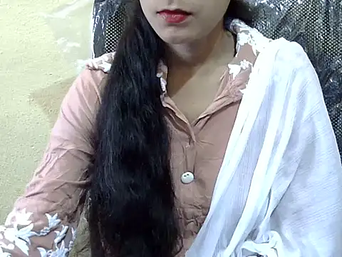 Snapshot of Shazi_1 chatting on 11/07/25, 08:58 Shazi 1 online show from 11/07/25, 08:58