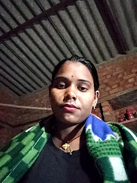 Snapshot of Katrina_kaif143 chatting on 10/28/25, 02:42 Katrina kaif143 online show from 10/28/25, 02:42