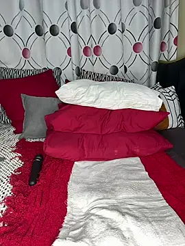 CynnxxxBarb online show from 10/18/25, 04:30